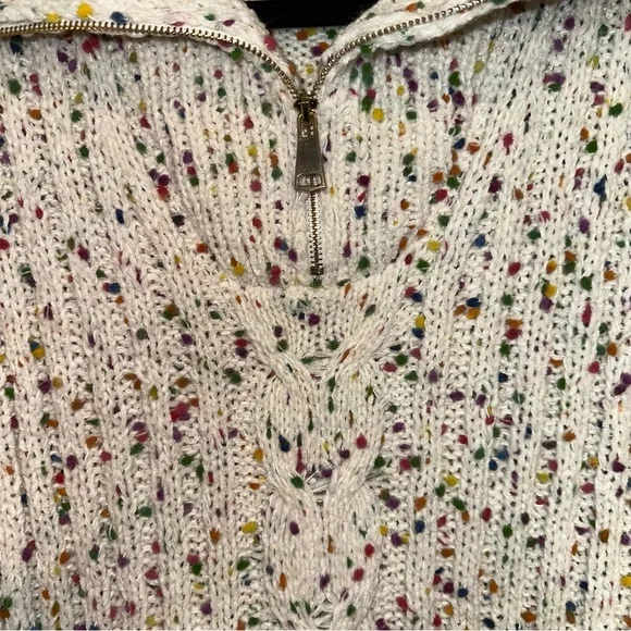 LEA & VIOLA Printed Quarter-Zip Sweater - Picture 5 of 10